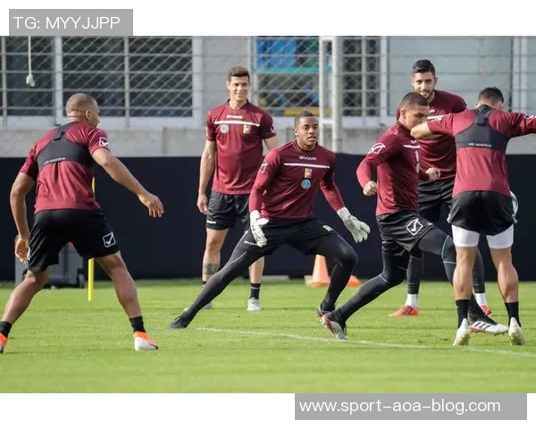 哥伦比亚国家队最新名单公布J罗路易斯迪亚斯等球星入选